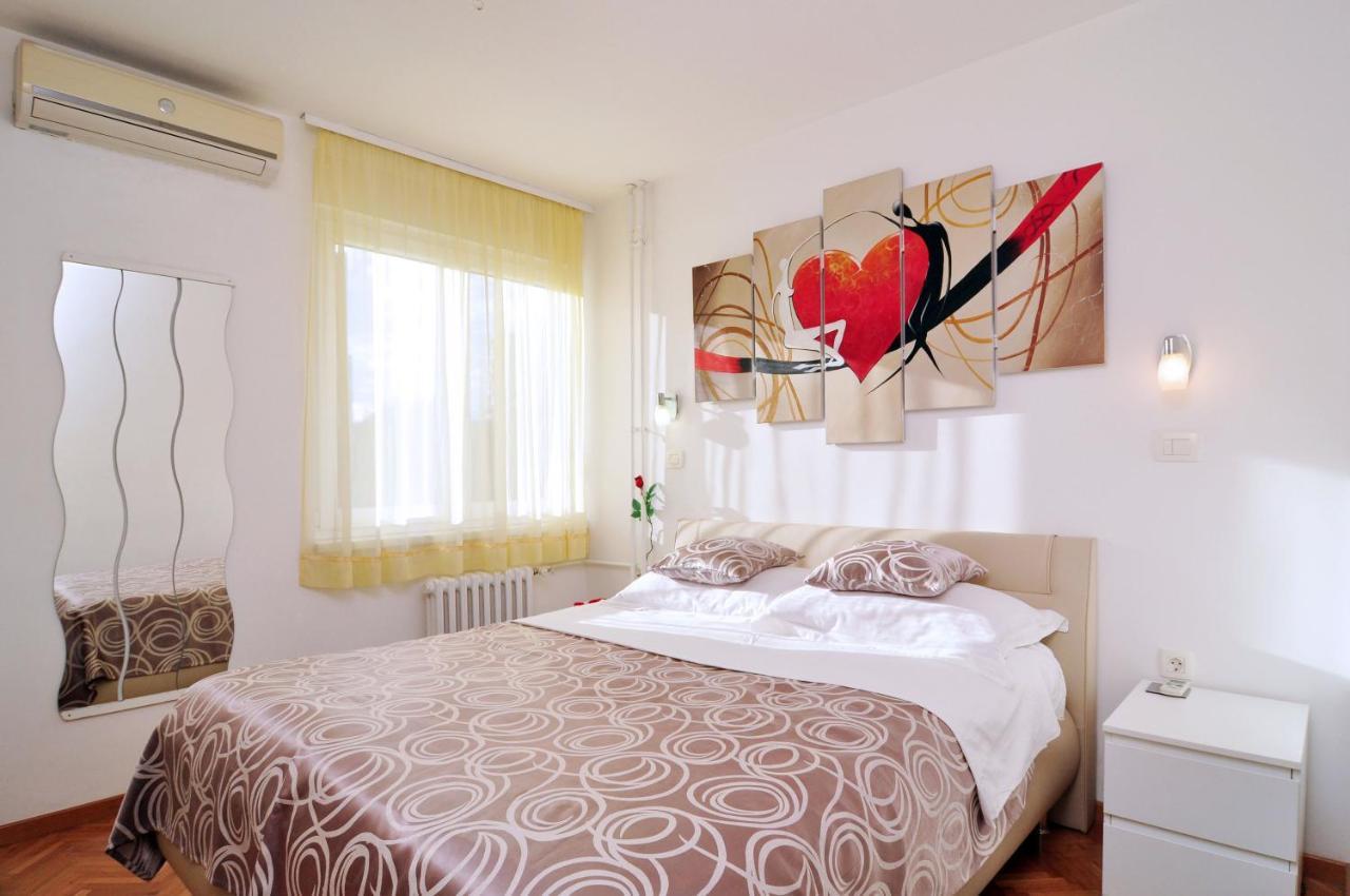Full Equipped Flat Close To